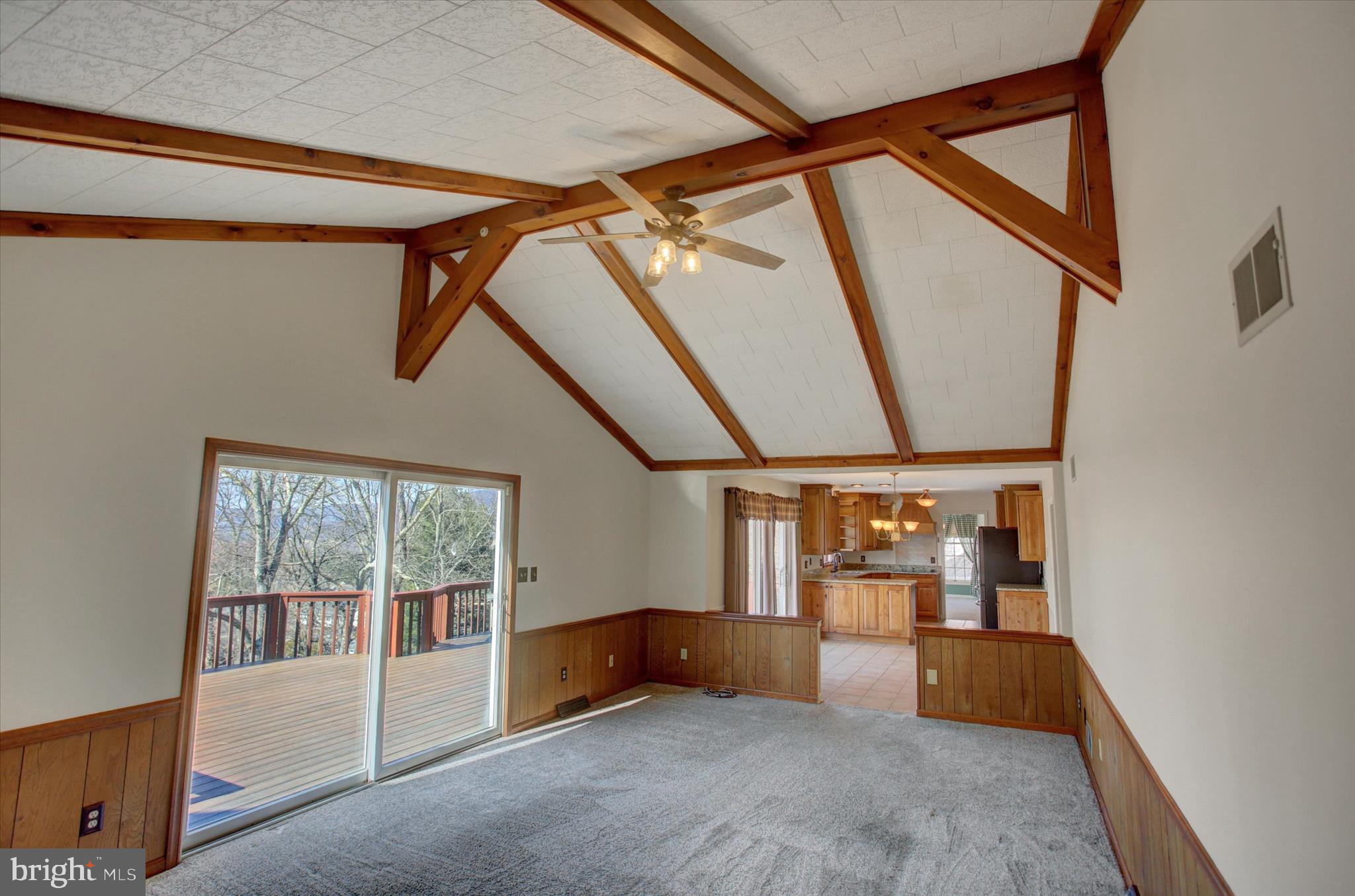 WOODCREST - Residential