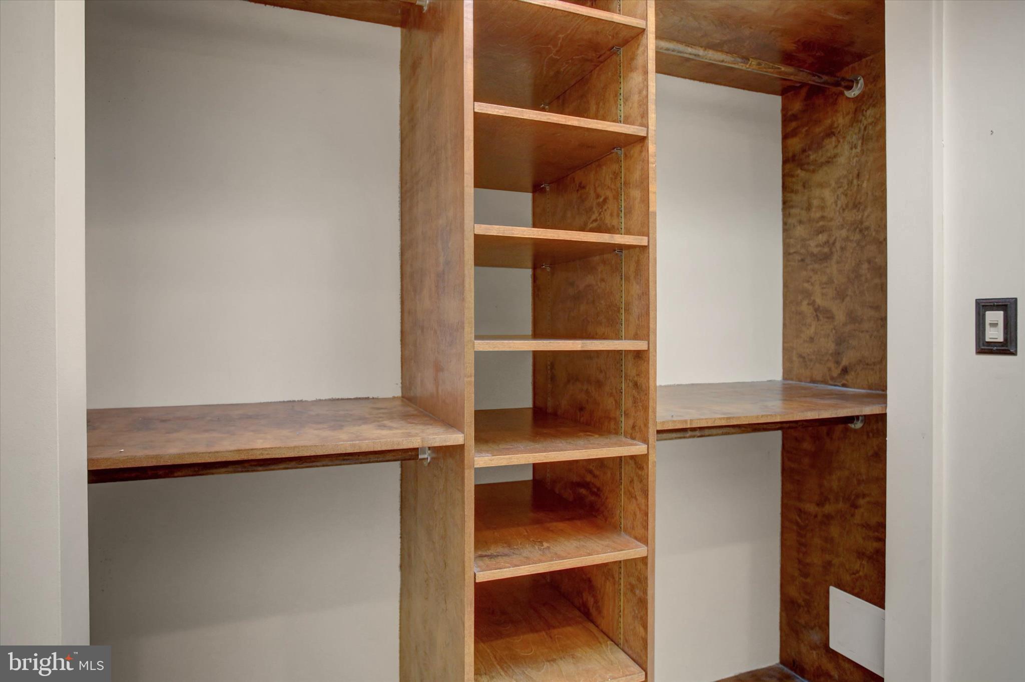 WOODCREST - Residential