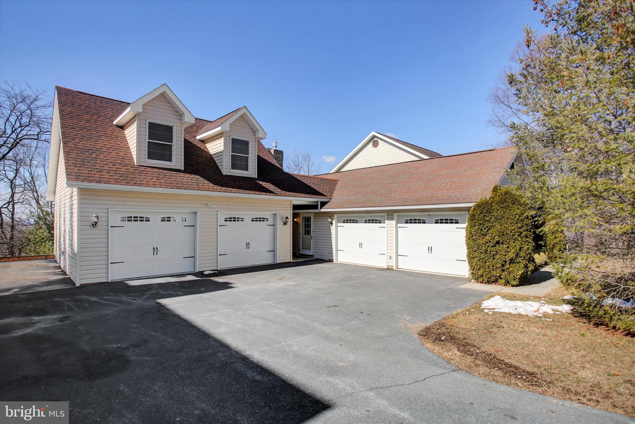 WOODCREST - Residential