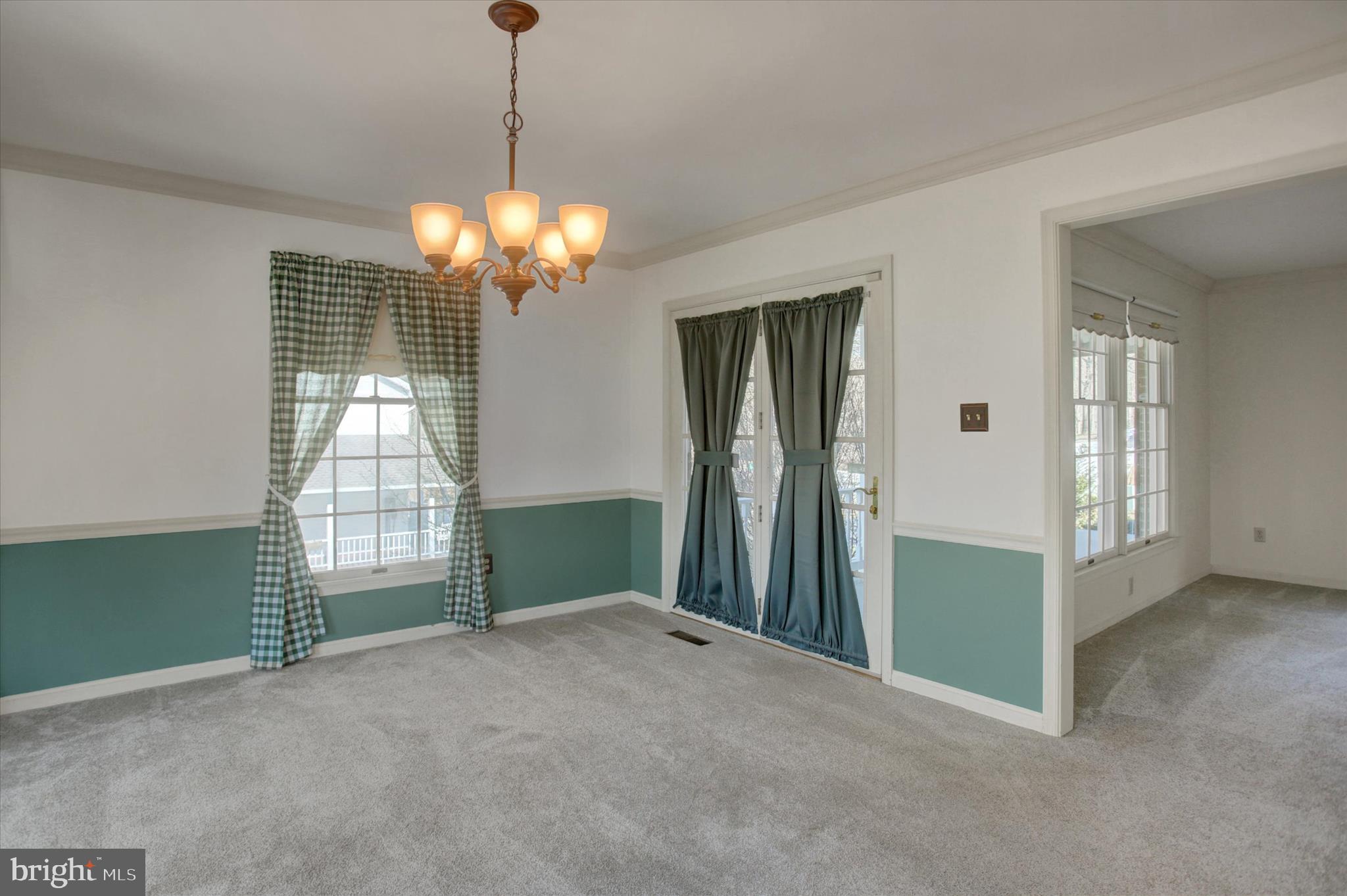 WOODCREST - Residential