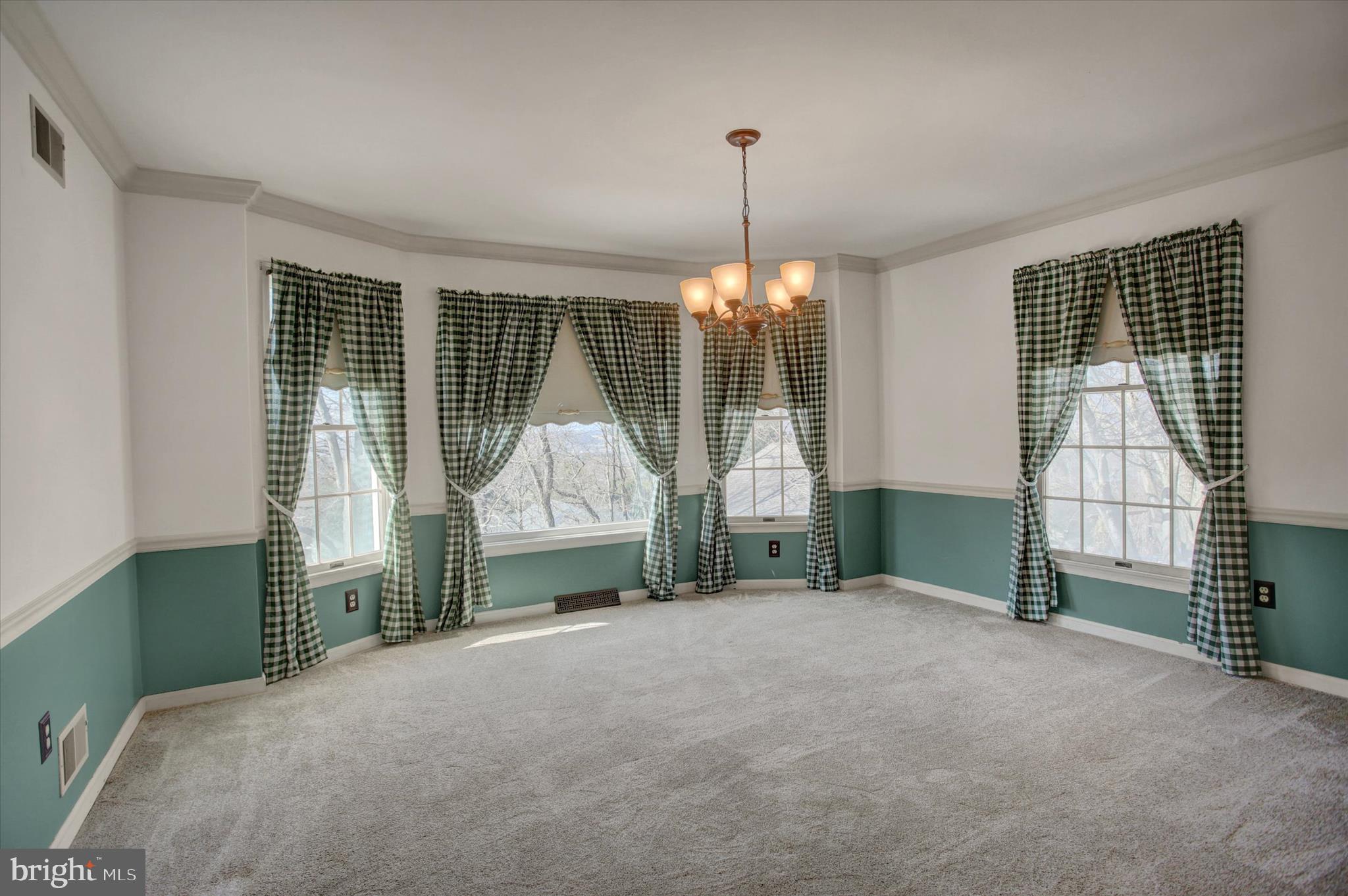 WOODCREST - Residential