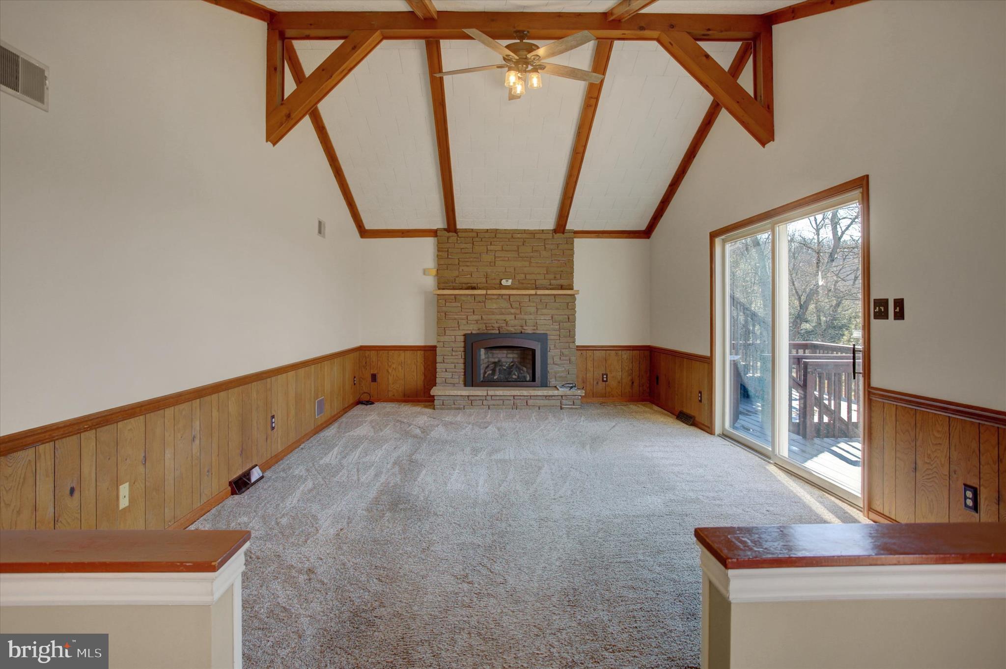 WOODCREST - Residential