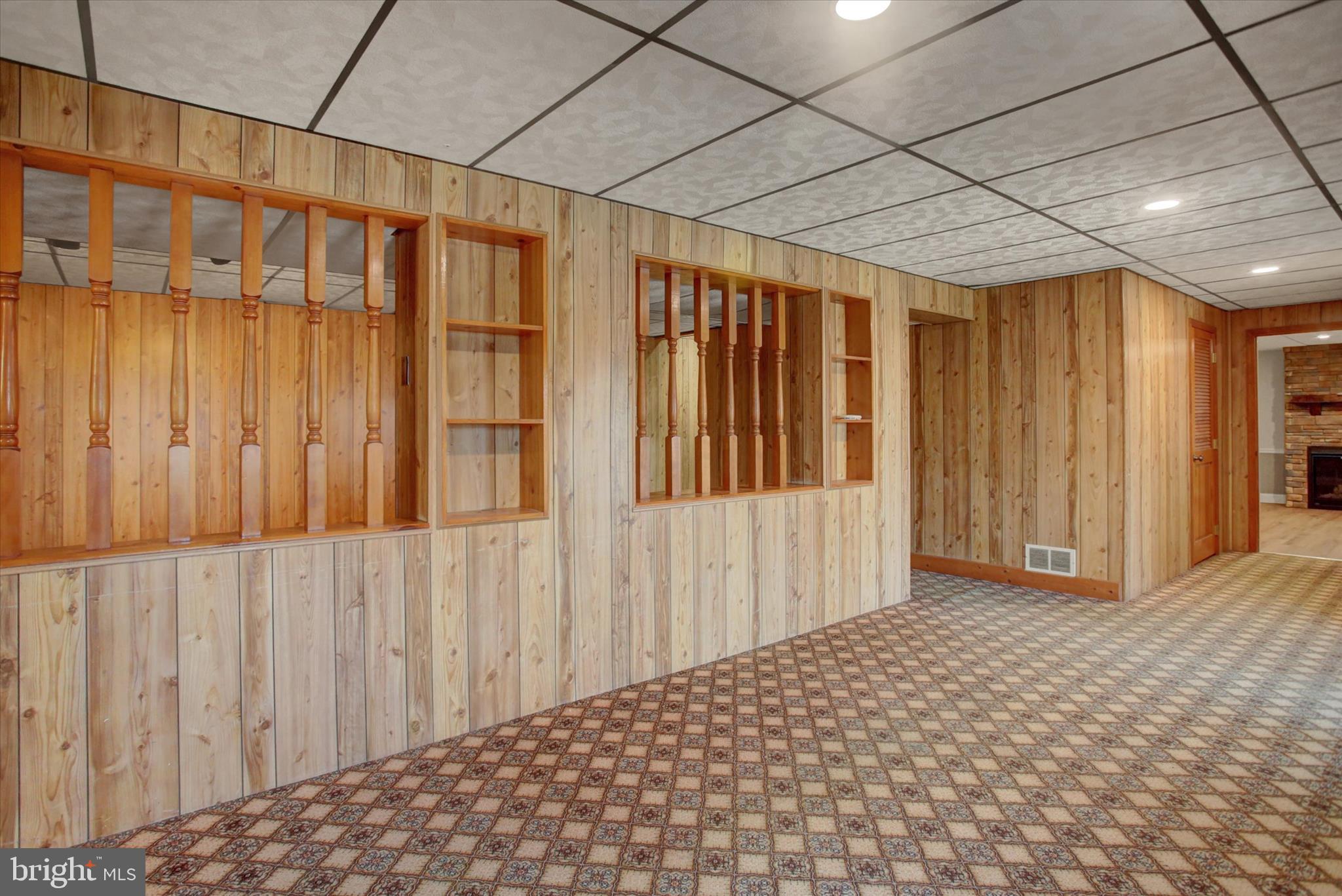 WOODCREST - Residential