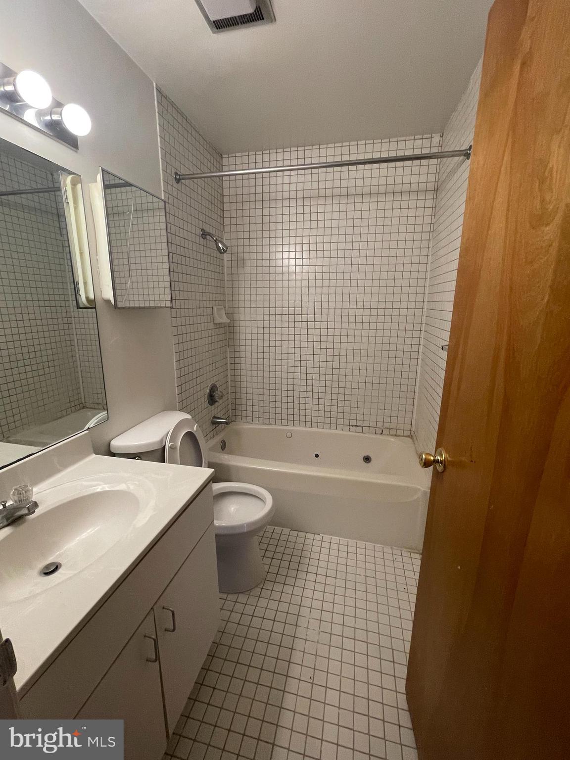 FELLS POINT HISTORIC DISTRICT - Residential