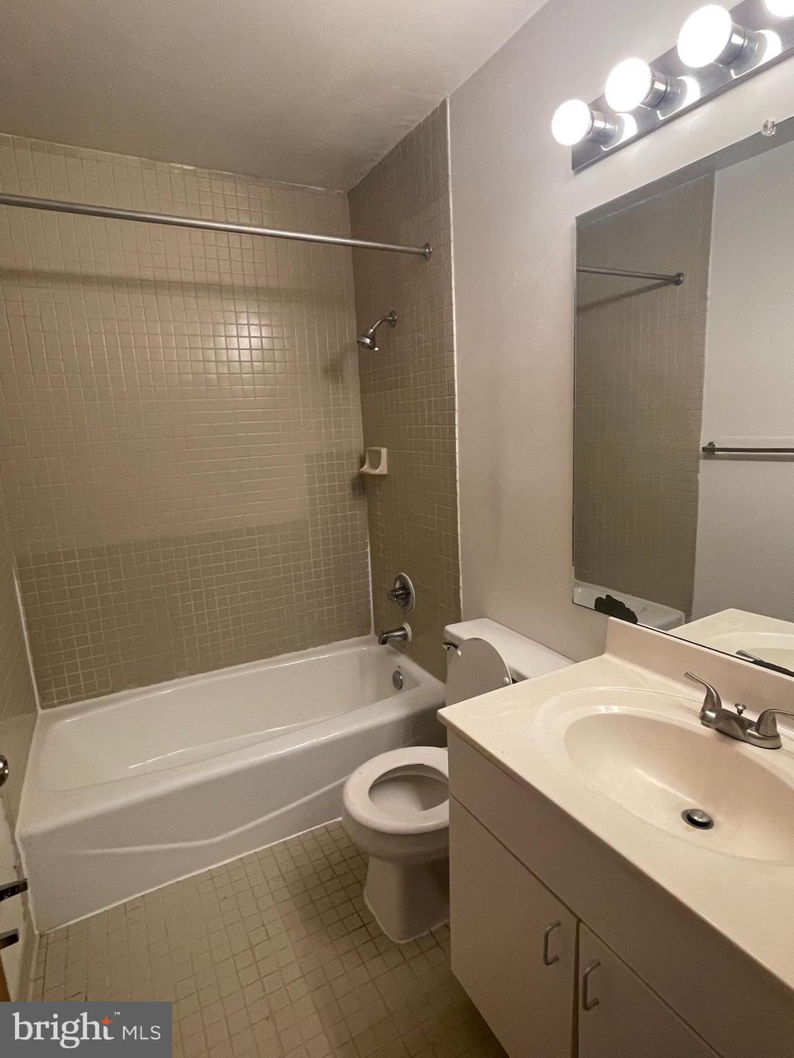 FELLS POINT HISTORIC DISTRICT - Residential