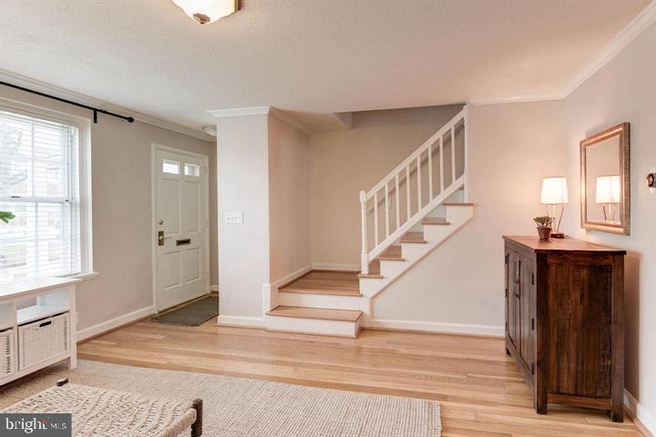 2886 S ABINGDON STREET