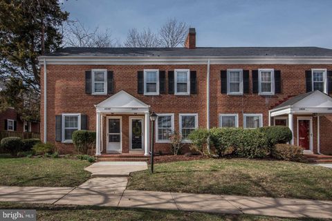 2886 S ABINGDON STREET ARLINGTON VA 22206