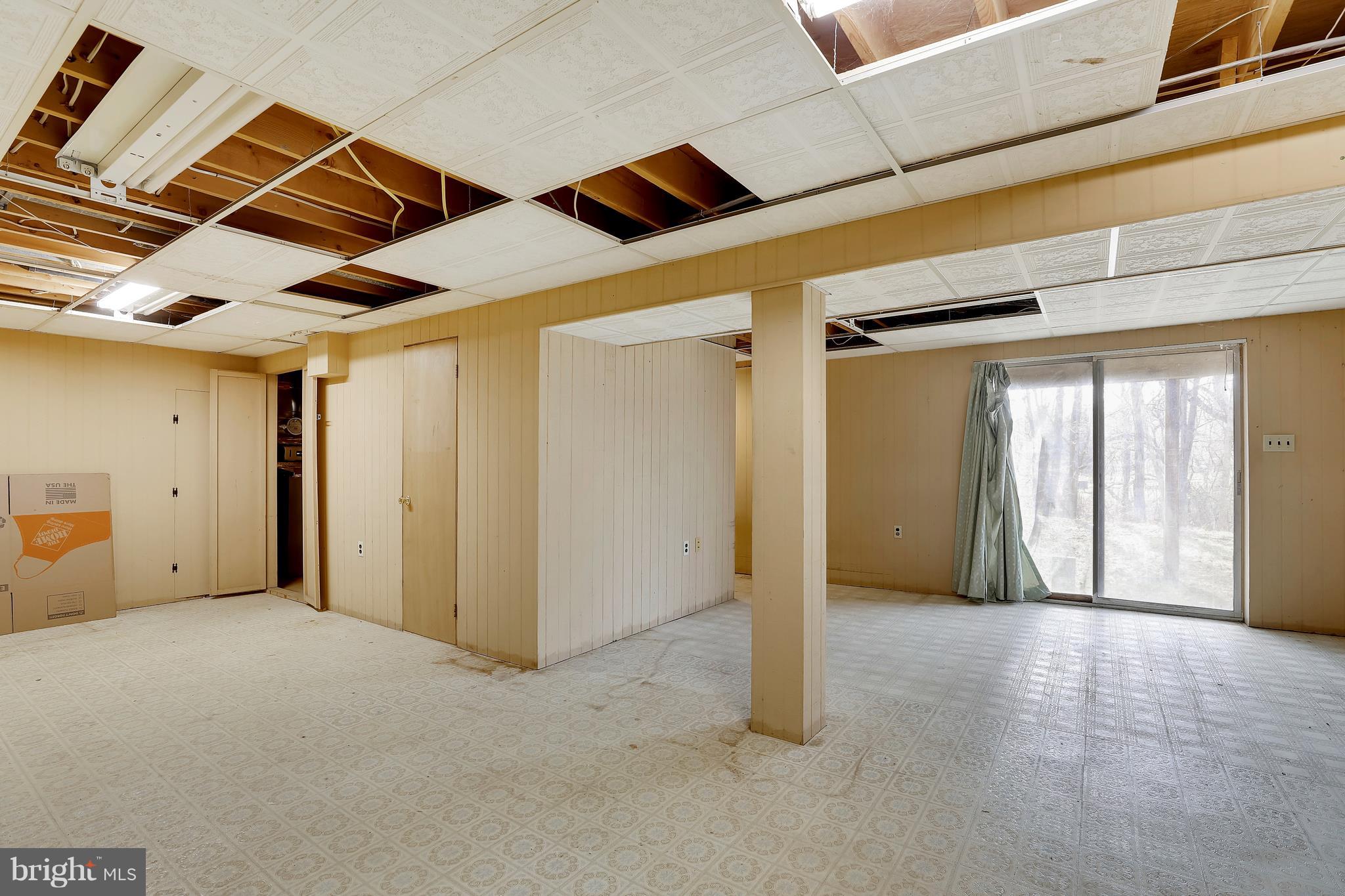 FONT HILL VILLAGE - Residential