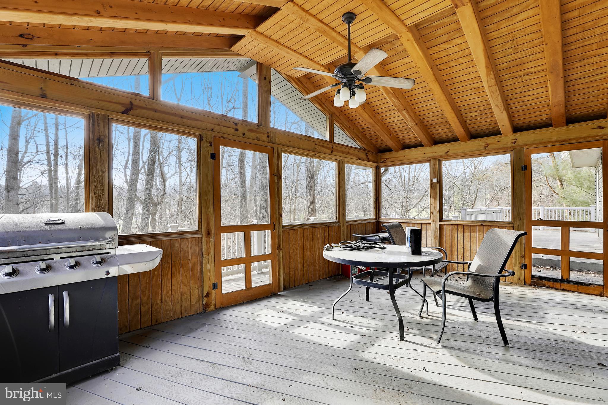 FONT HILL VILLAGE - Residential