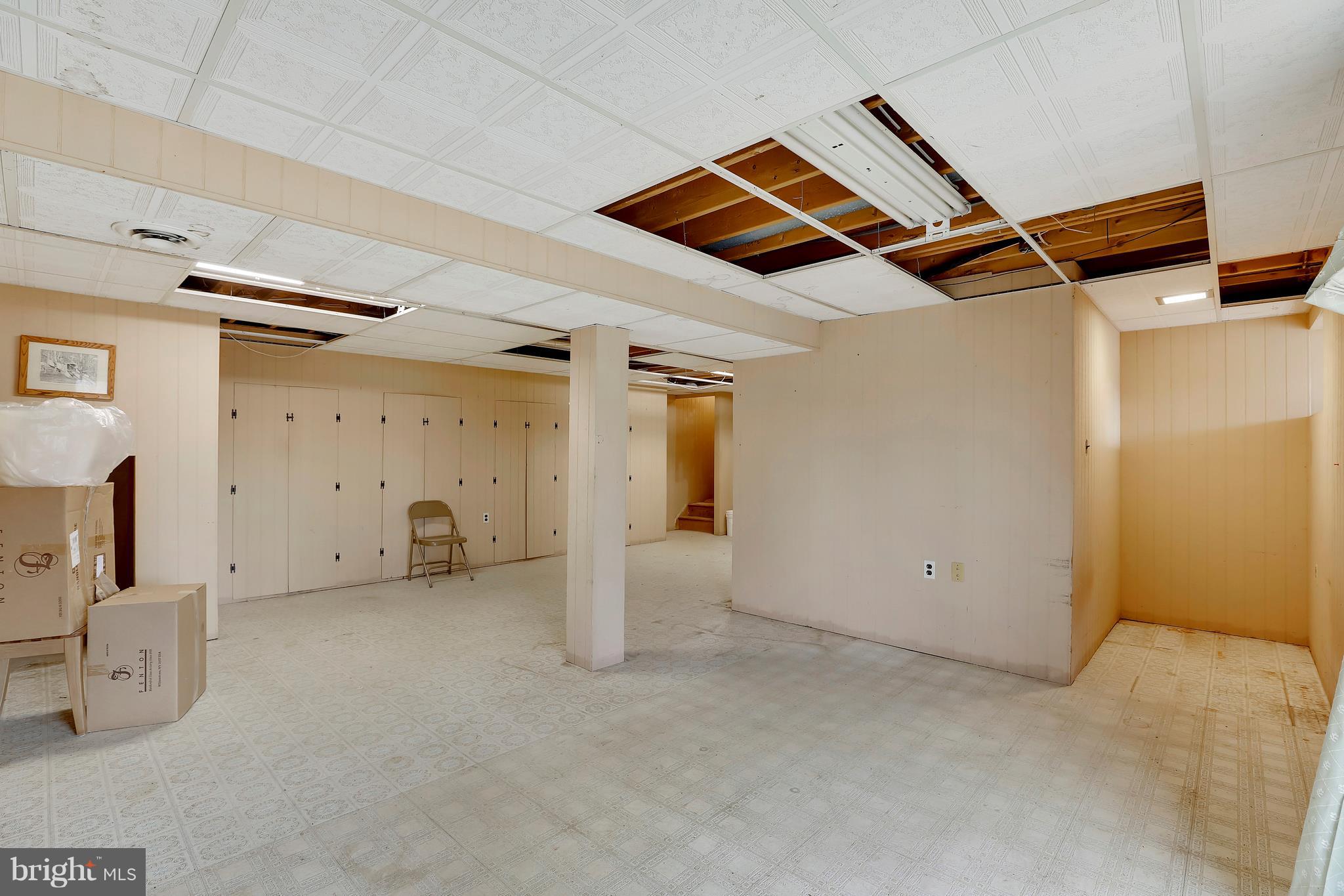 FONT HILL VILLAGE - Residential