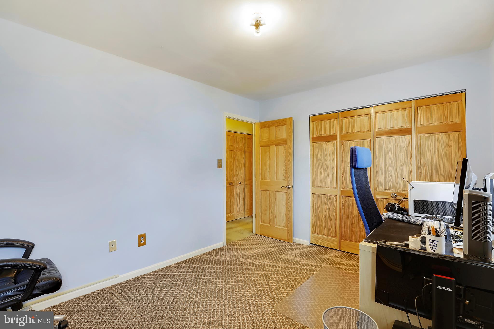 FONT HILL VILLAGE - Residential