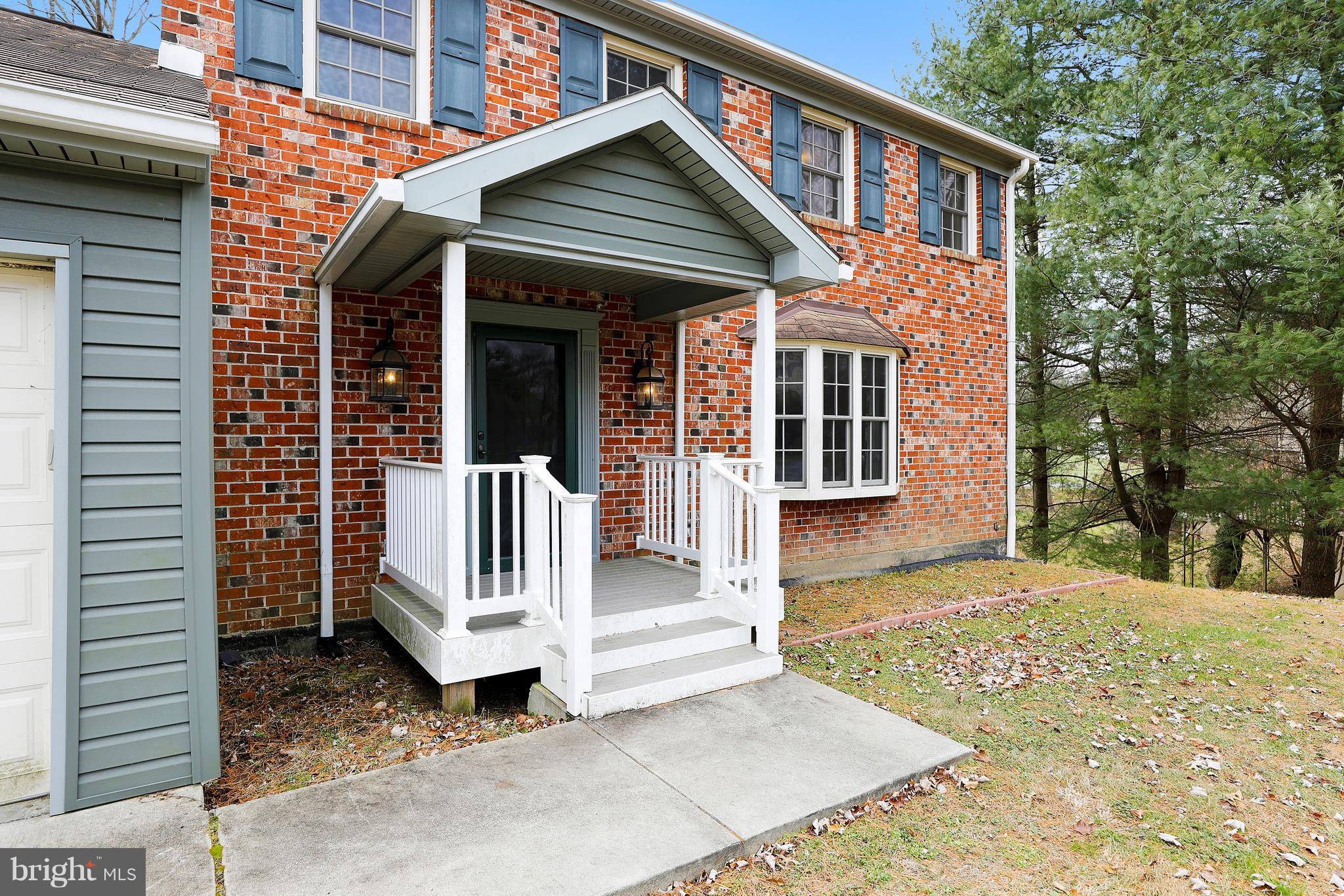 FONT HILL VILLAGE - Residential