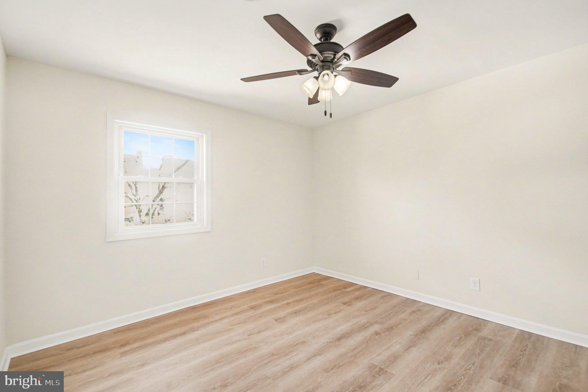 KENDALLWOOD ESTATES - Residential