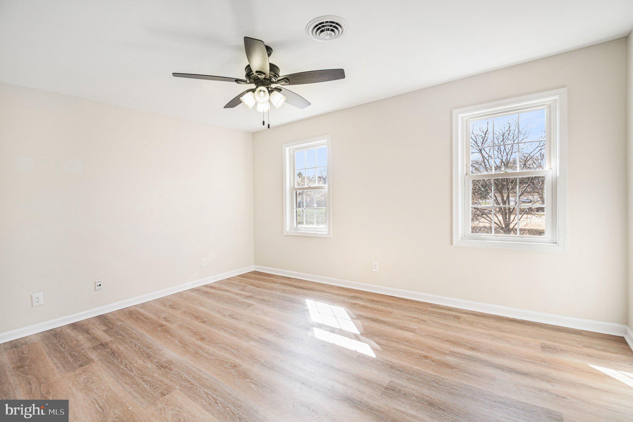 KENDALLWOOD ESTATES - Residential