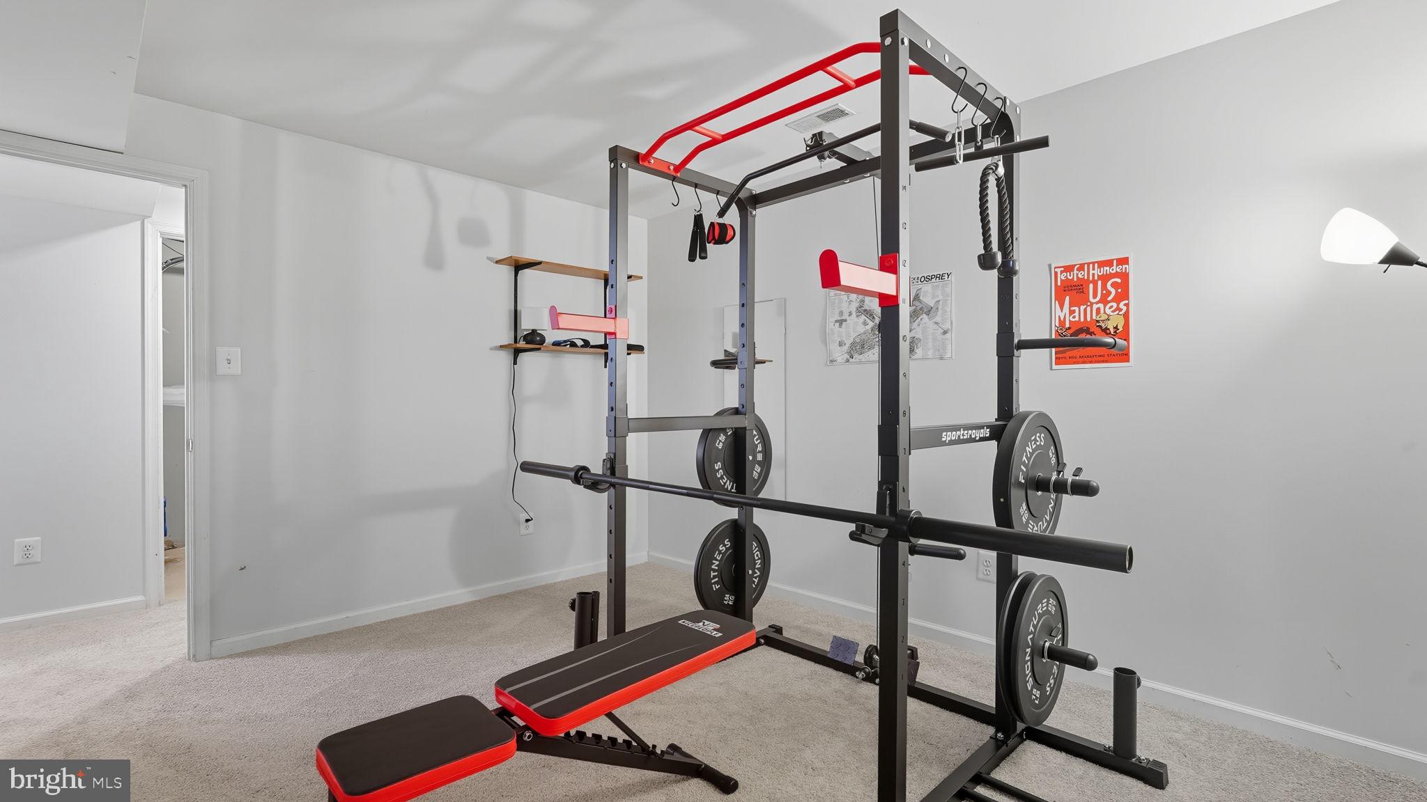 OAKRIDGE POINTE - Residential