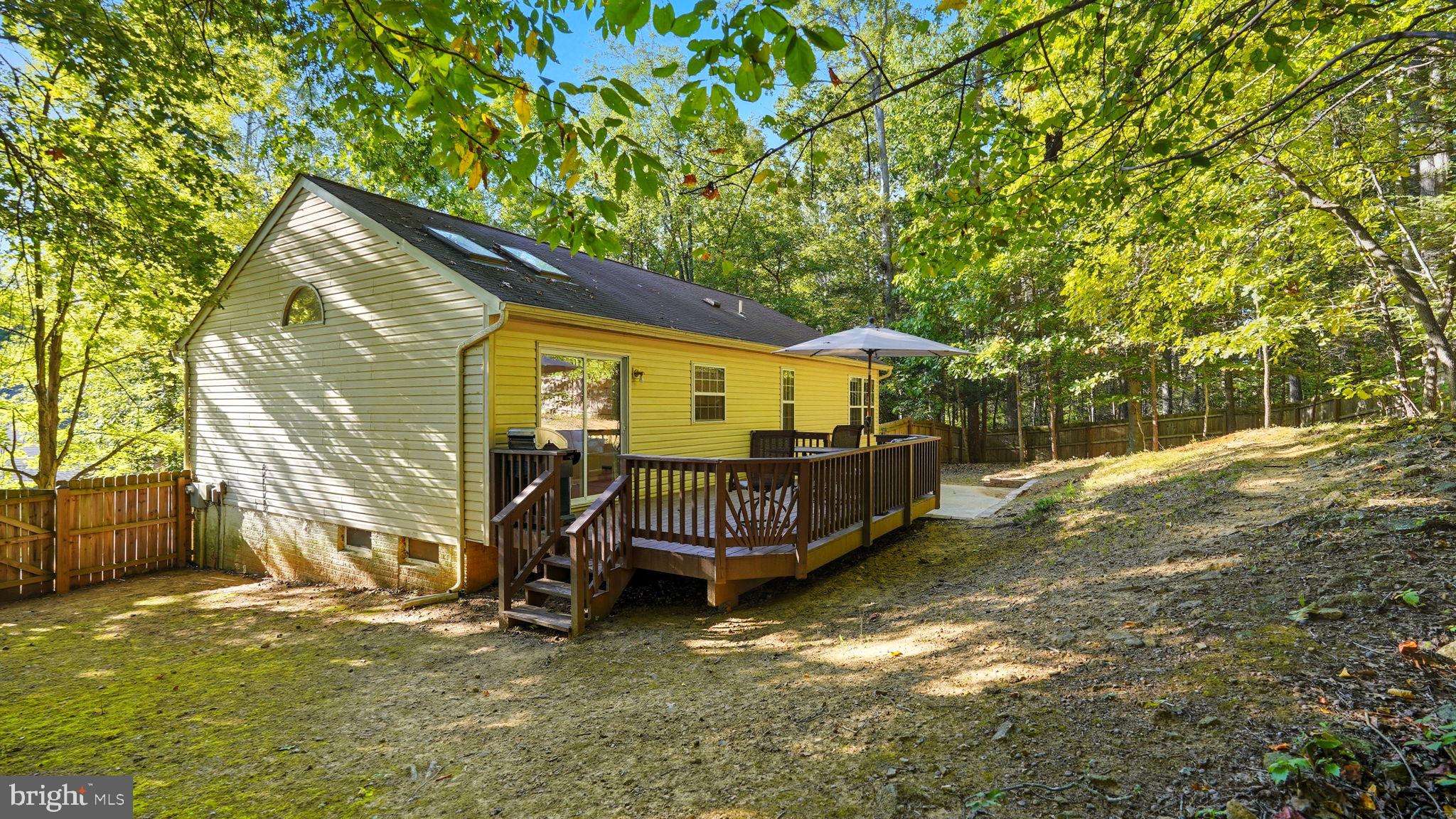 OAKRIDGE POINTE - Residential