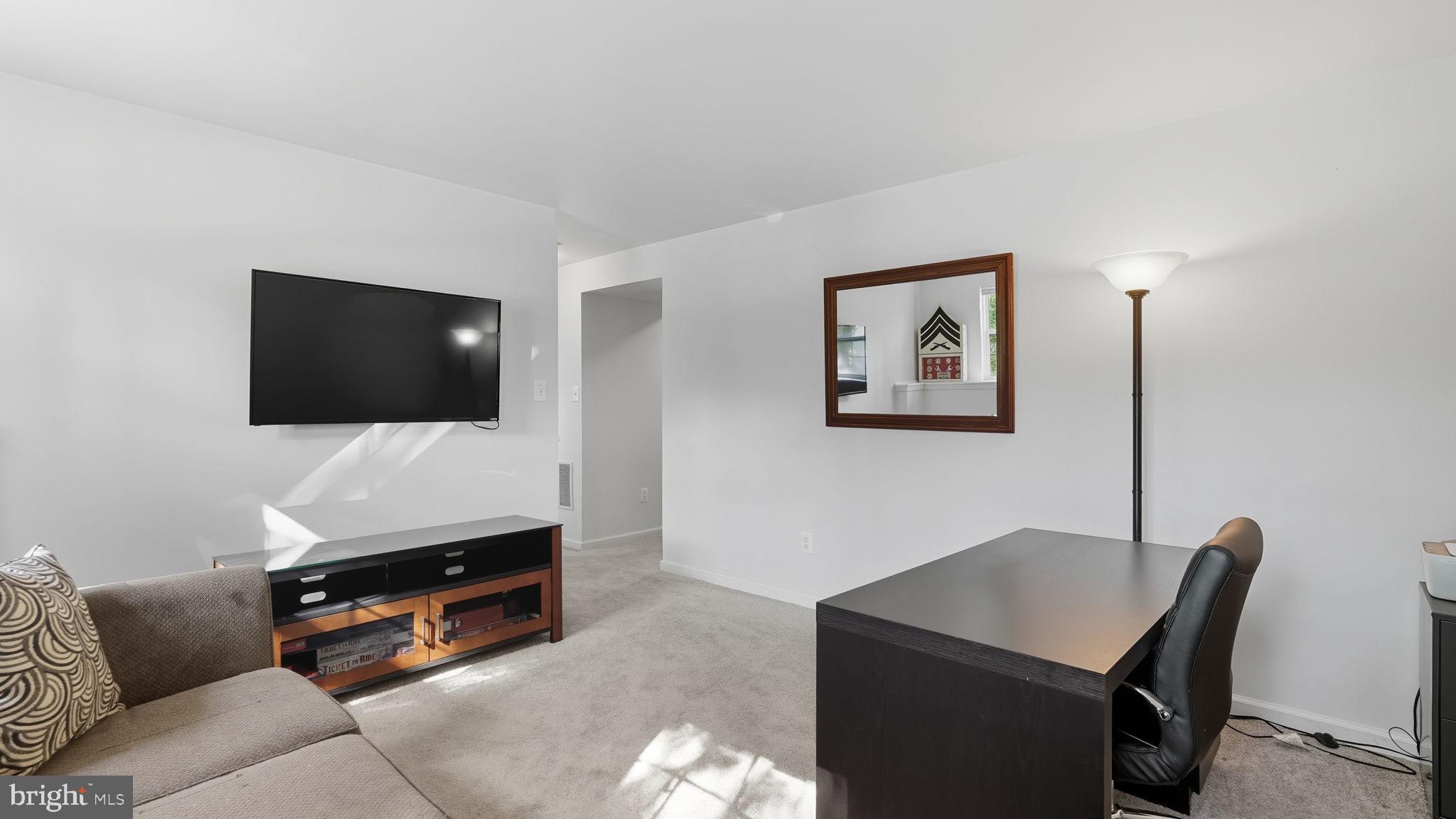 OAKRIDGE POINTE - Residential