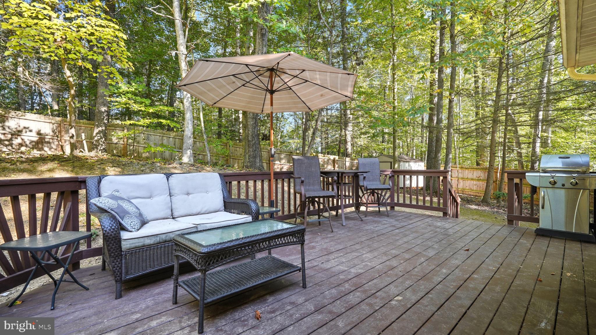 OAKRIDGE POINTE - Residential