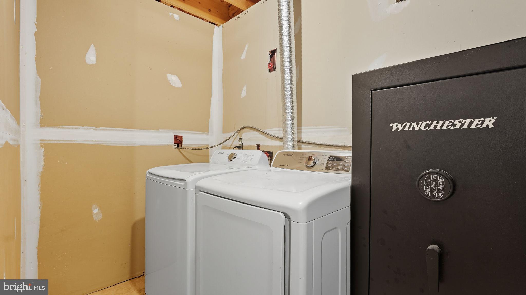 OAKRIDGE POINTE - Residential