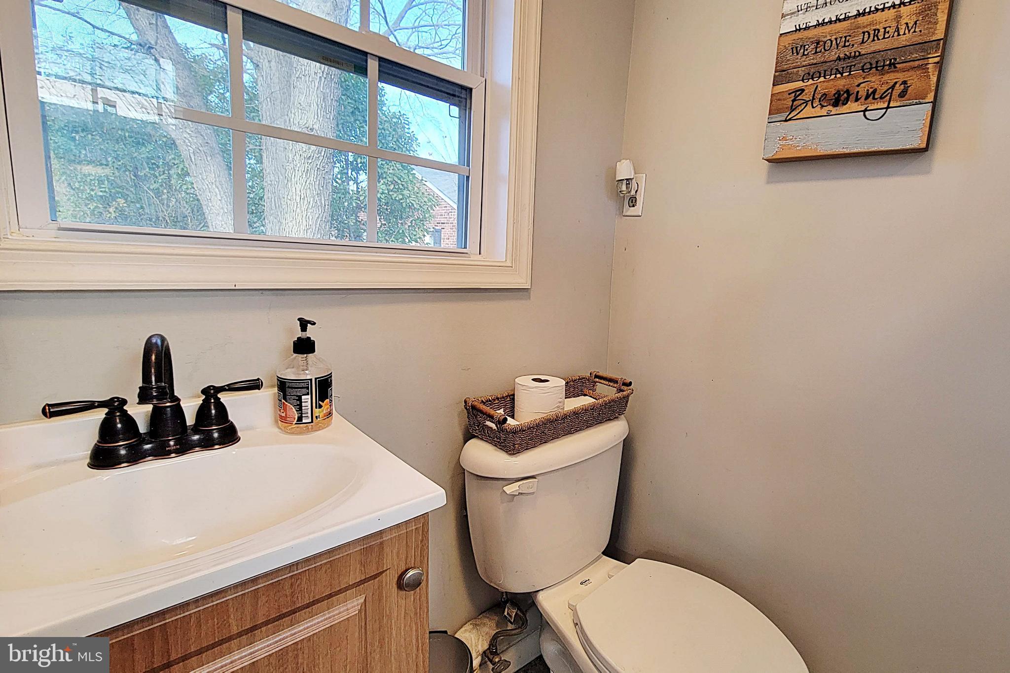 ARLINGTON RIDGE - Residential