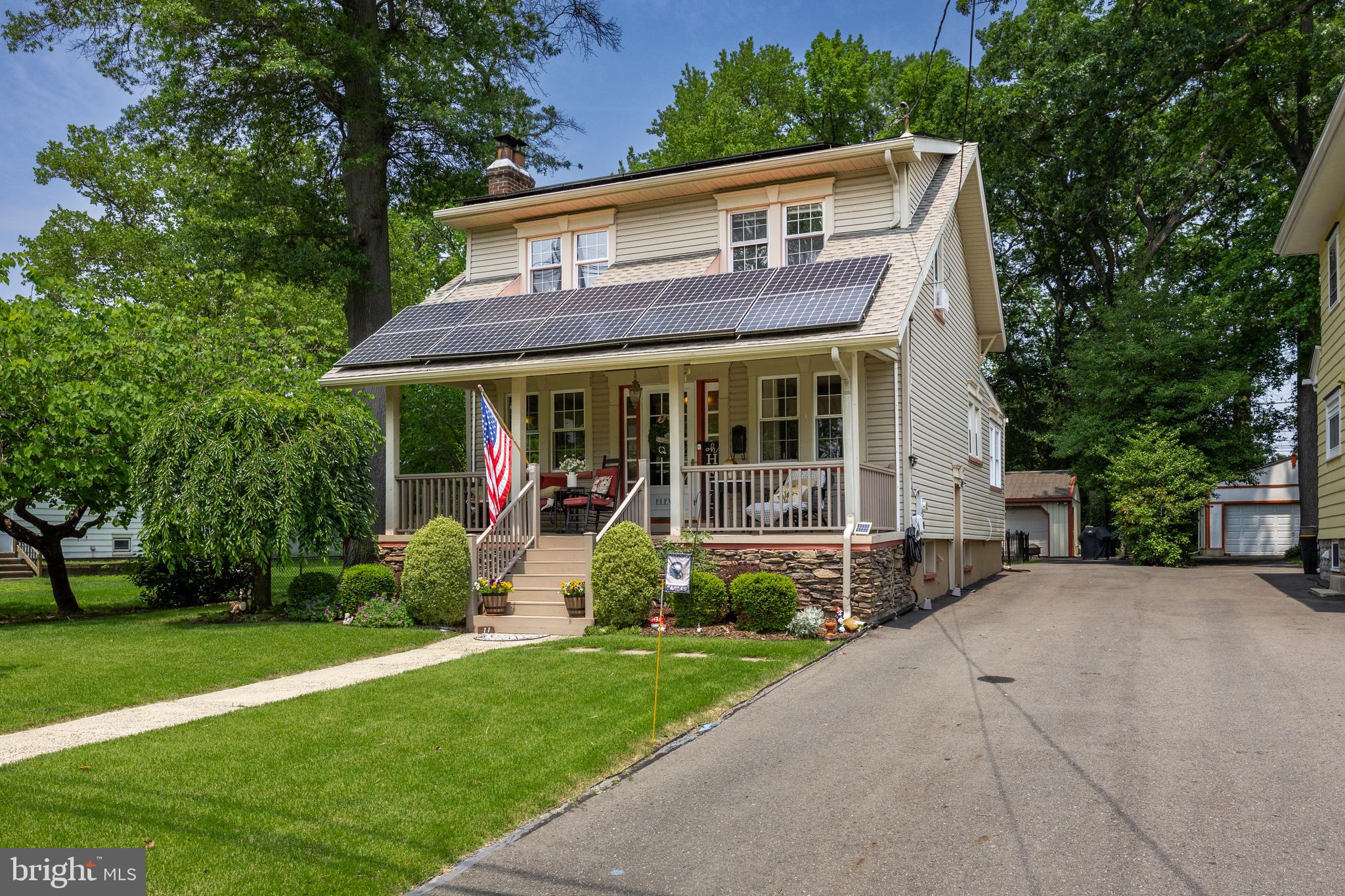 11 W PARK BOULEVARD