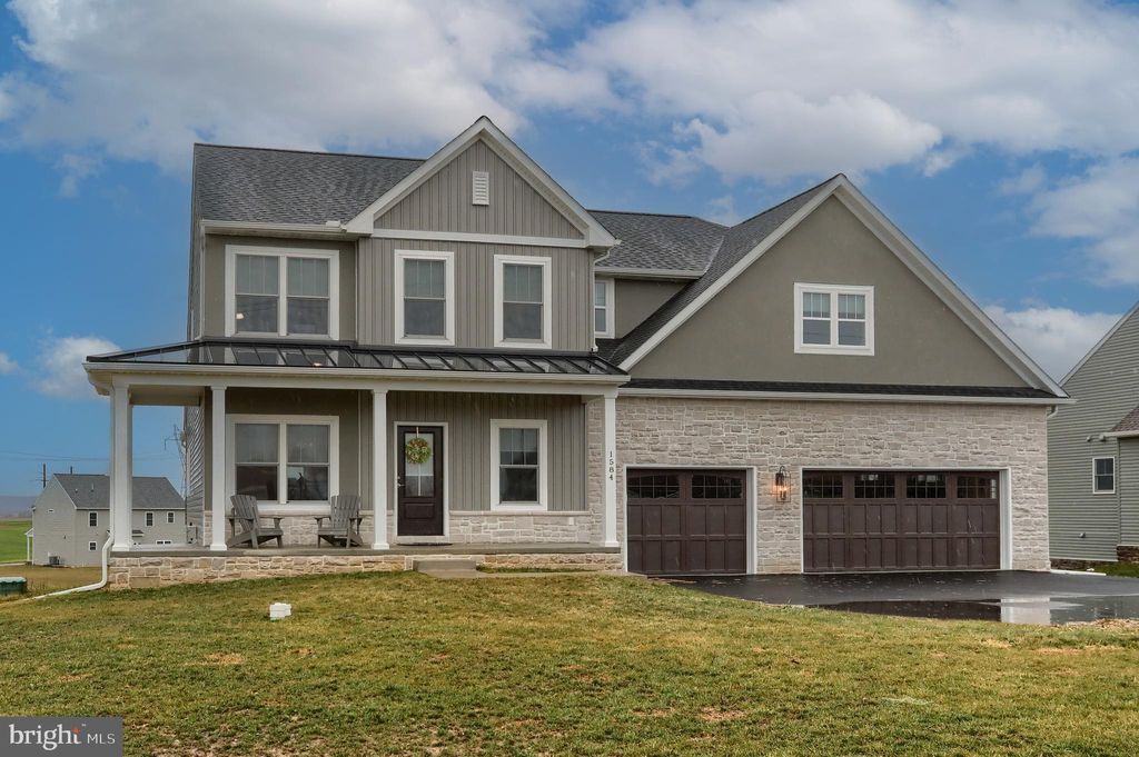 Photo of 1584 Harrisburg Avenue, MOUNT JOY, PA 17552 (MLS # PALA2084708)