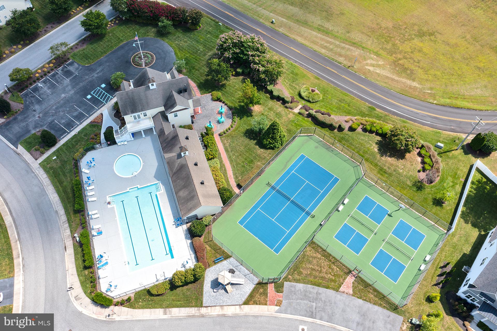 WHITE CREEK AT BETHANY - Residential