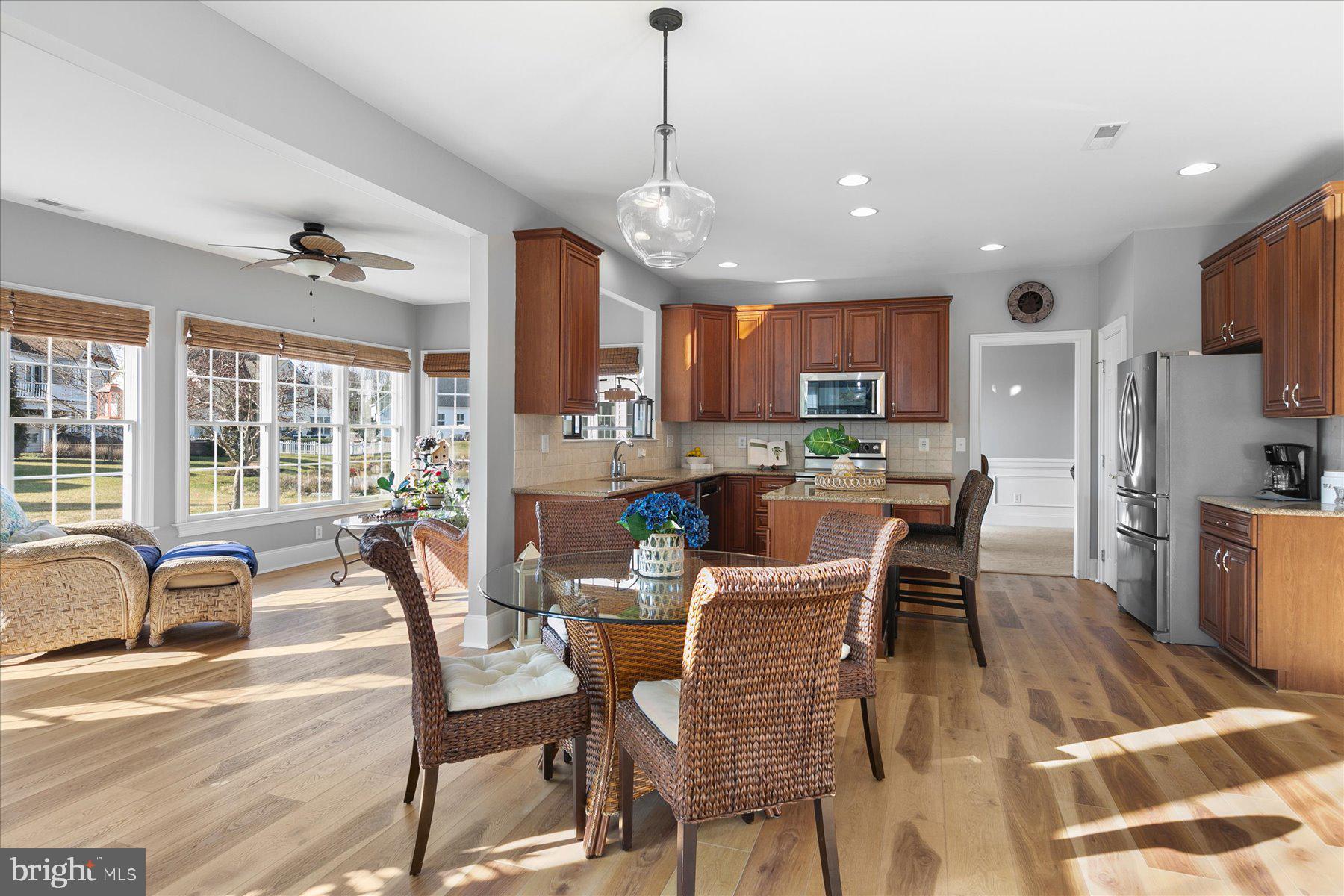 WHITE CREEK AT BETHANY - Residential