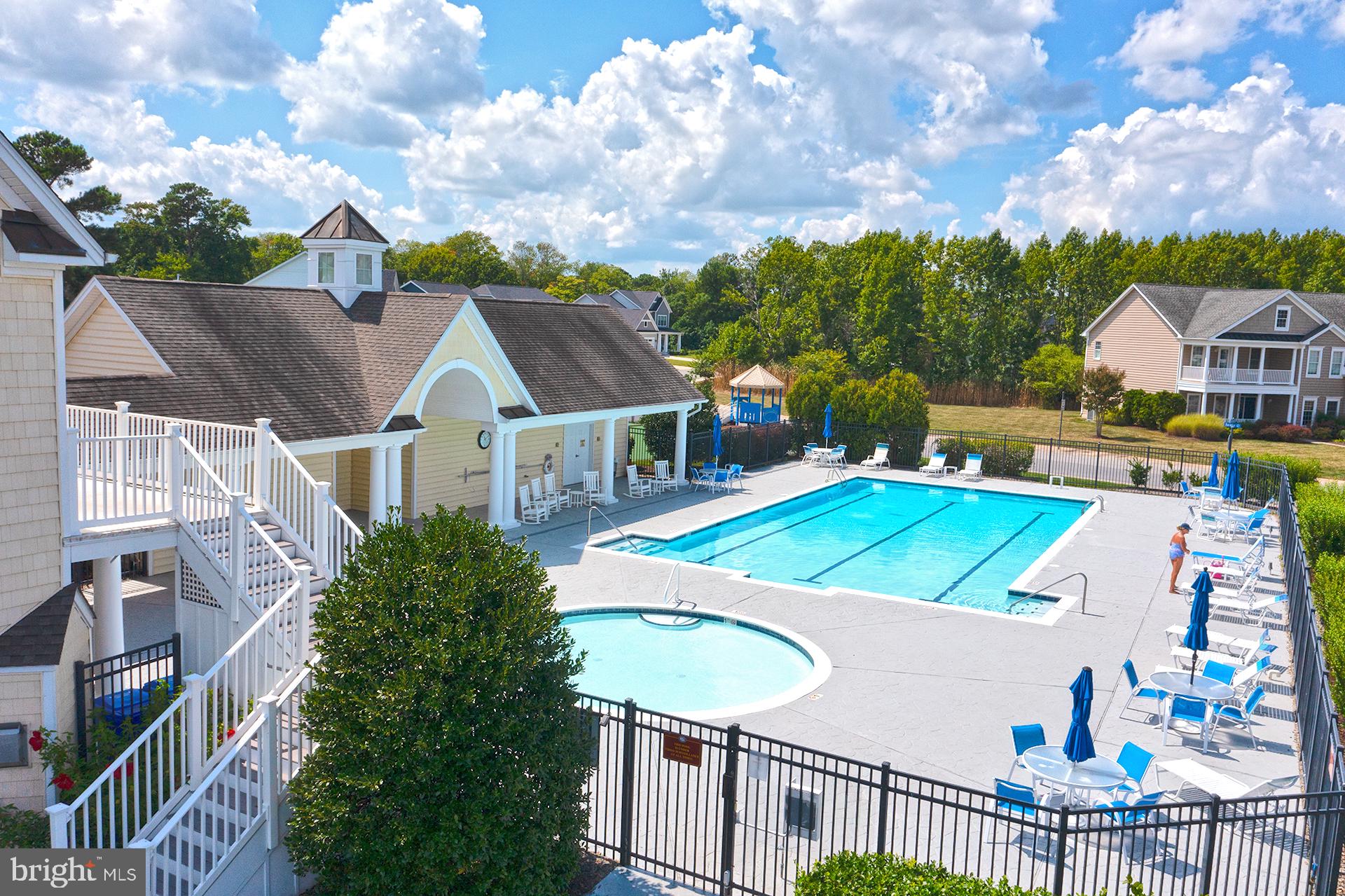 WHITE CREEK AT BETHANY - Residential