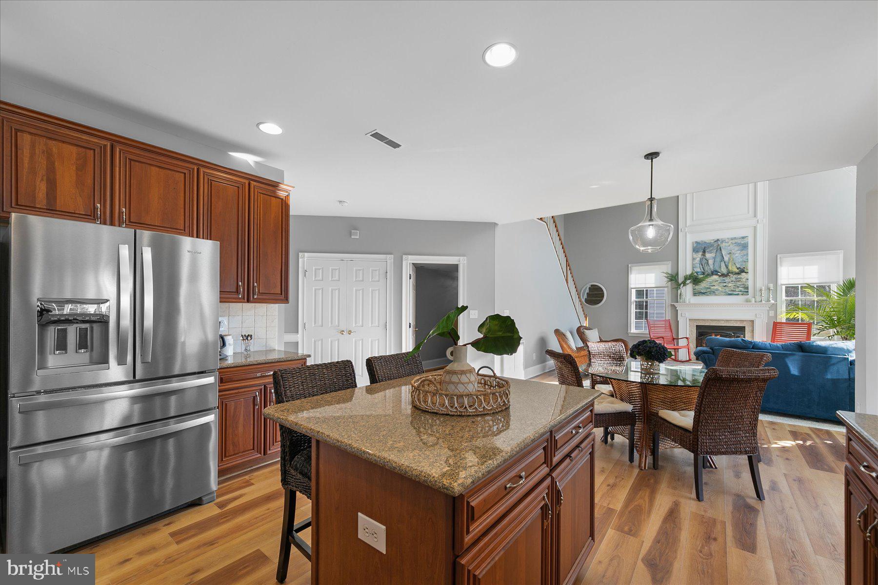 WHITE CREEK AT BETHANY - Residential