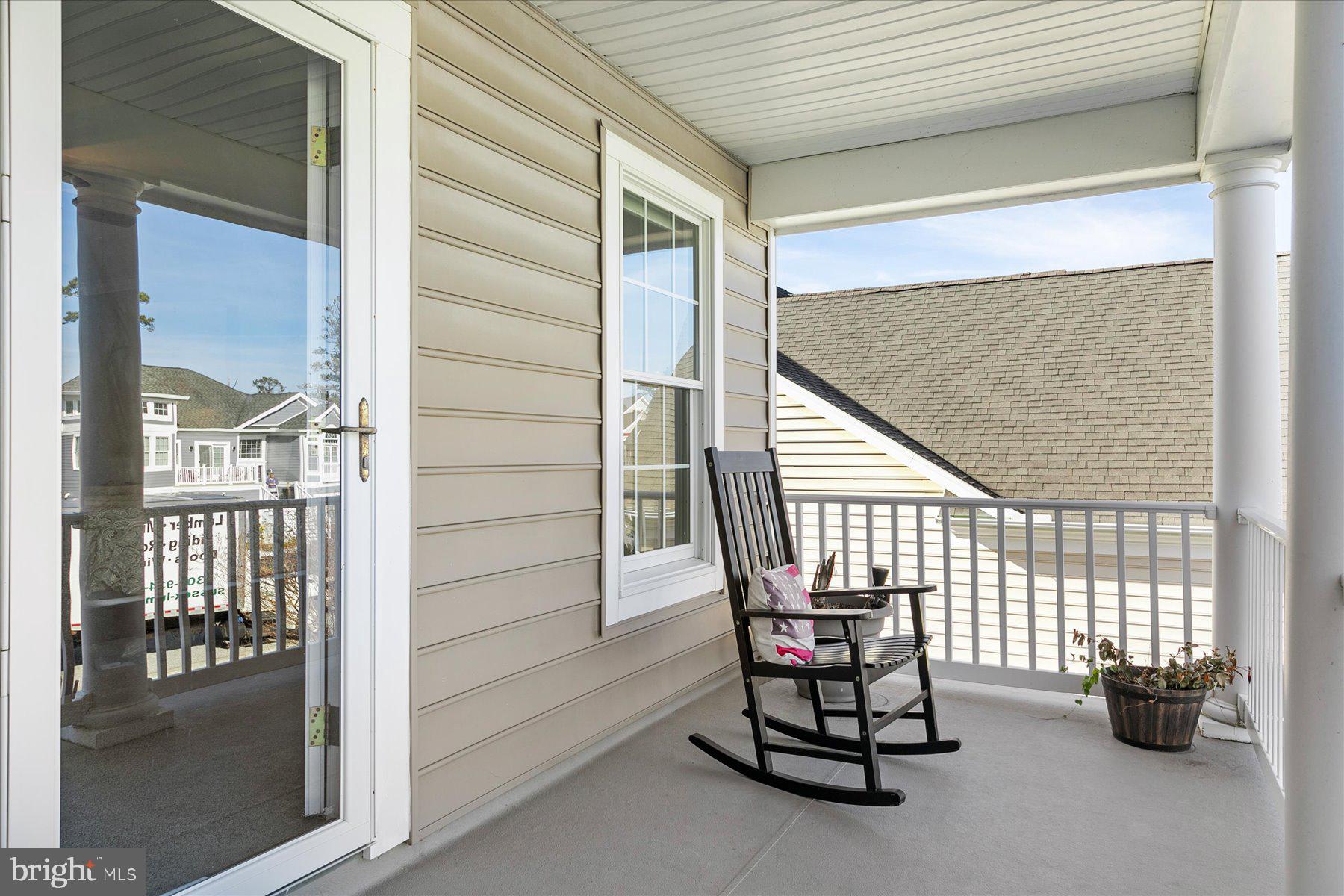 WHITE CREEK AT BETHANY - Residential