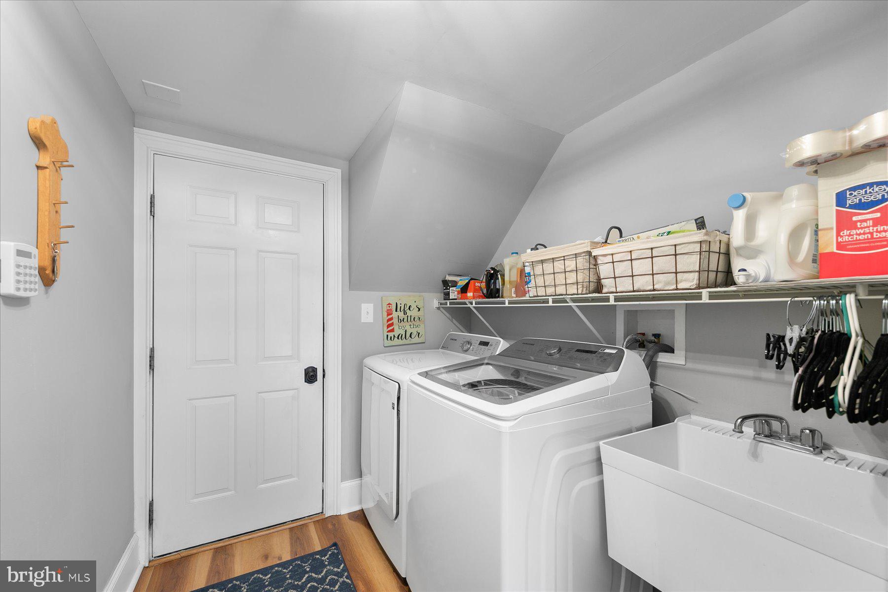 WHITE CREEK AT BETHANY - Residential