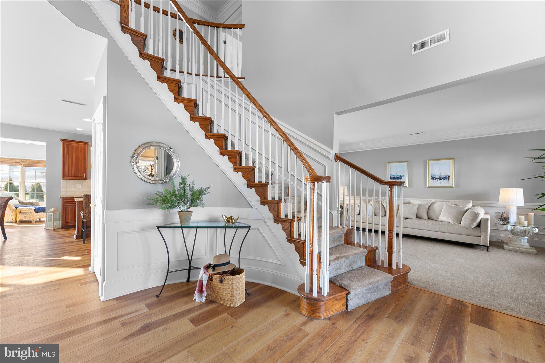 WHITE CREEK AT BETHANY - Residential