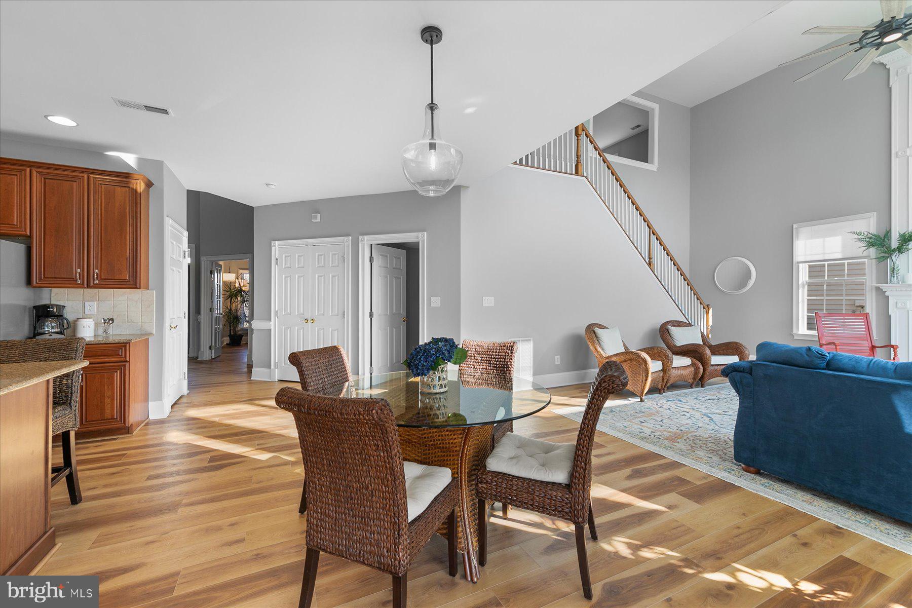 WHITE CREEK AT BETHANY - Residential