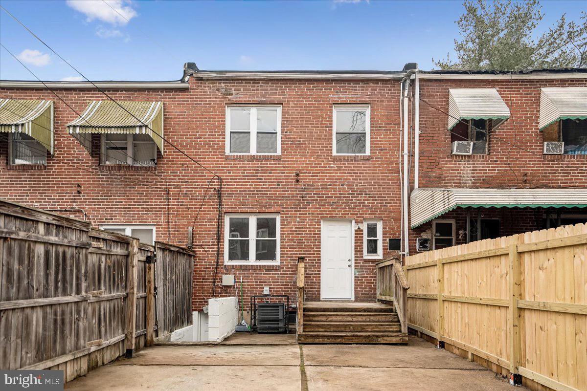 BROOKLYN - Residential