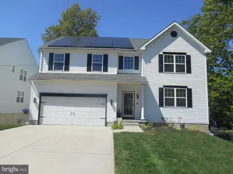 MLS: NJCD2111932