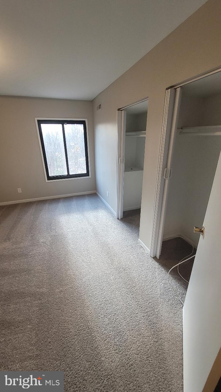 TREETOP CONDO - Residential