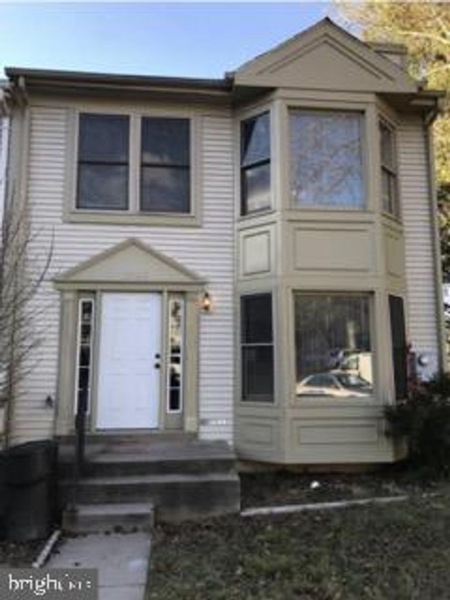 Bright and sunny end unit w/double bay windows, 3 finished levels, full bath in basement, half bath in the main floor, kitchen w/ breakfast bar opens into cozy living room, fireplace, and a generous size master bedroom. Home has been completely been painted, new stove/range, new carpet and new flooring.  Laundry in the basement with washer and dryer unit. Property is vacant and ready for you! Please schedule your appointment on ShowingTime. Apply online.

Please adhere to all CDS Guidelines when showing. Adhere to social distancing recommendations, and maintain a minimum of six feet of space between persons at all times. 
Limit the number of persons who may attend a showing, such as only four people total.