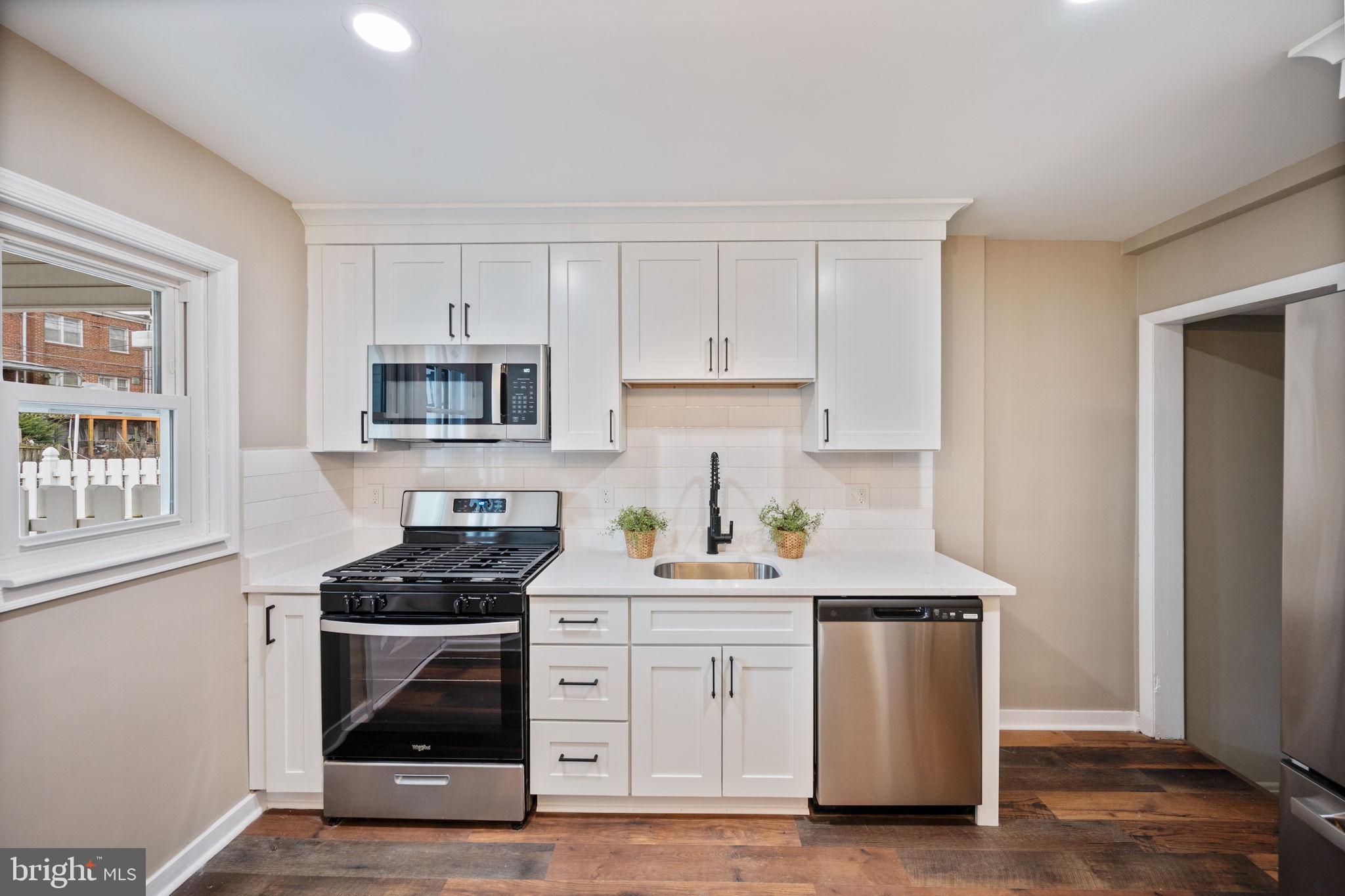 RIDGELEIGH - Residential