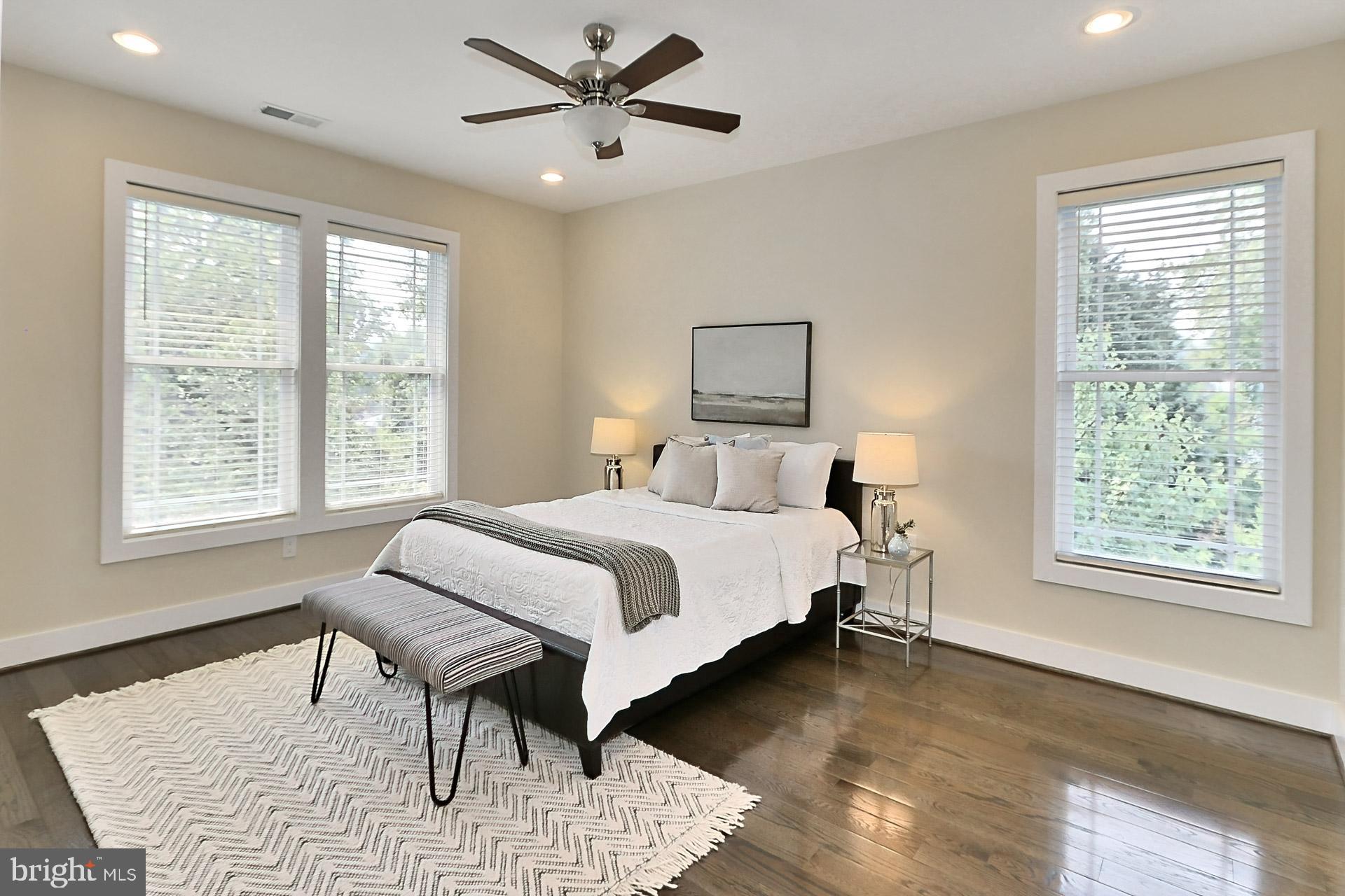 PIMMIT HILLS - Residential