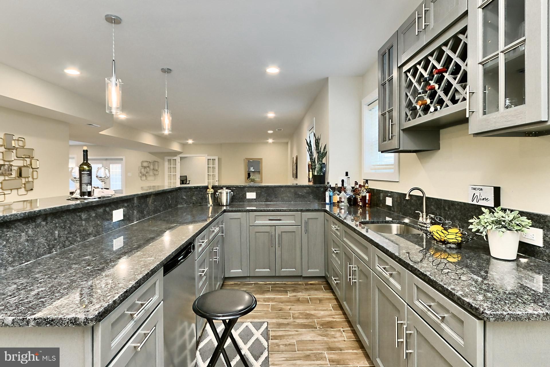 PIMMIT HILLS - Residential