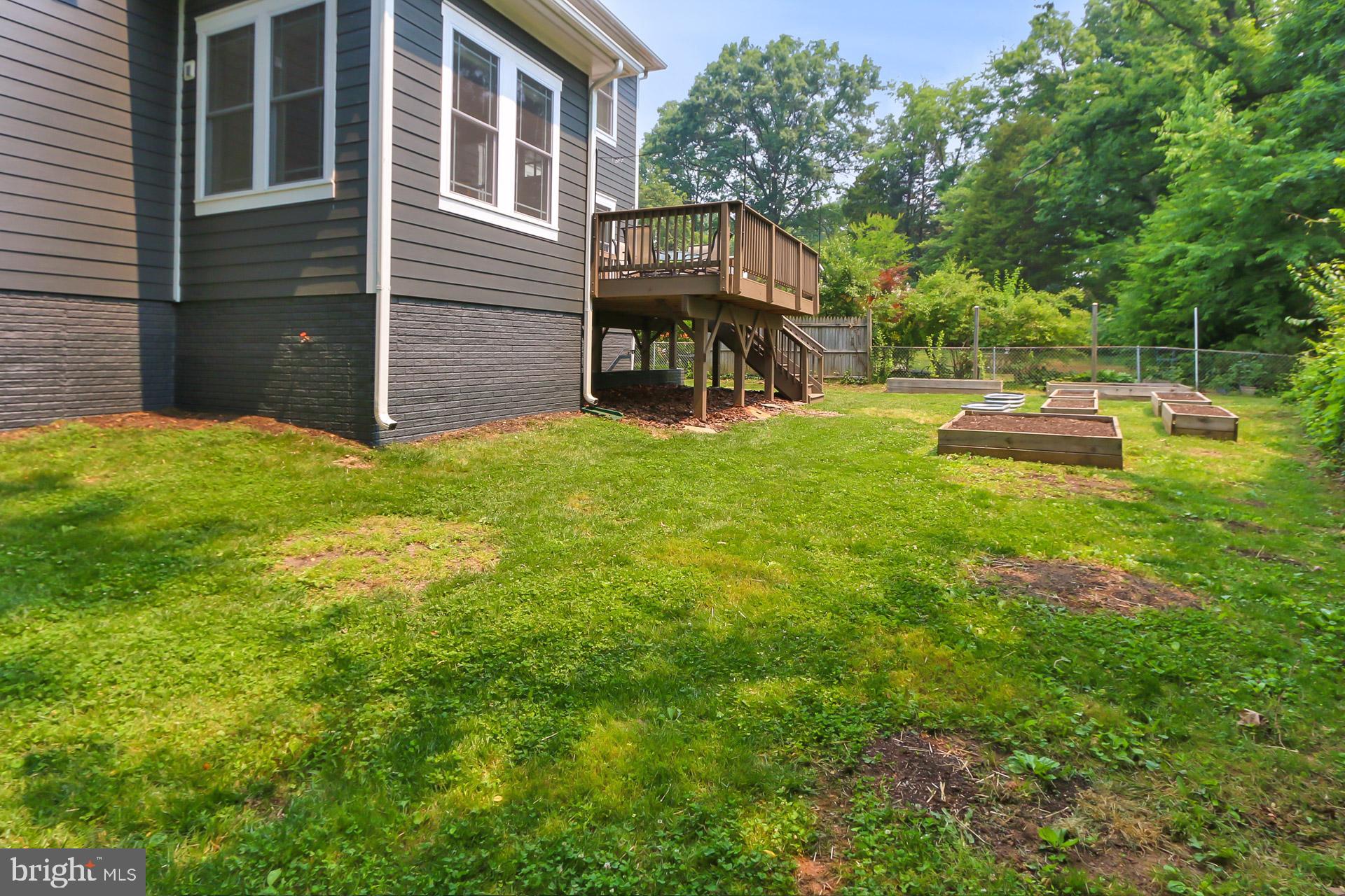 PIMMIT HILLS - Residential