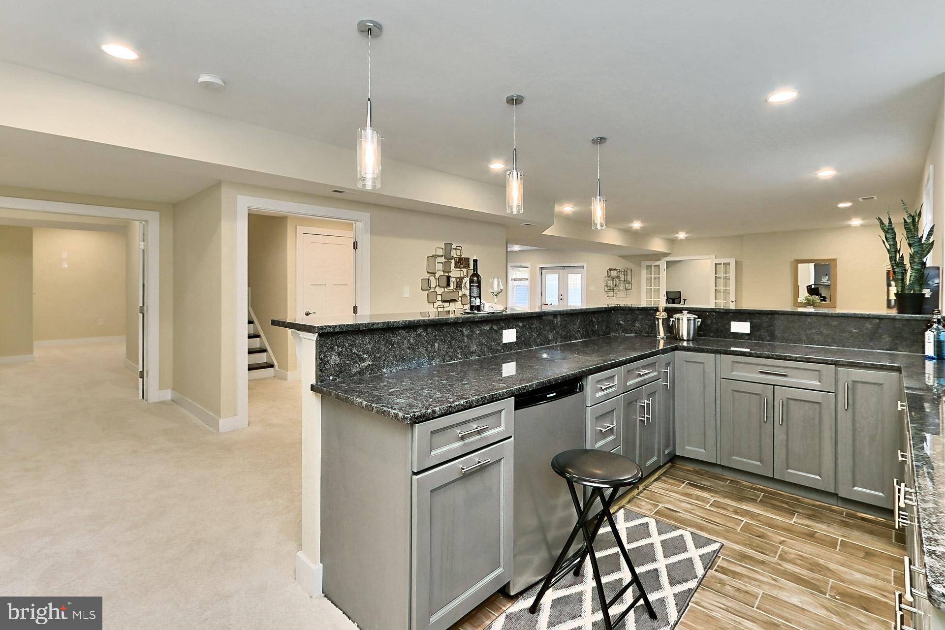 PIMMIT HILLS - Residential