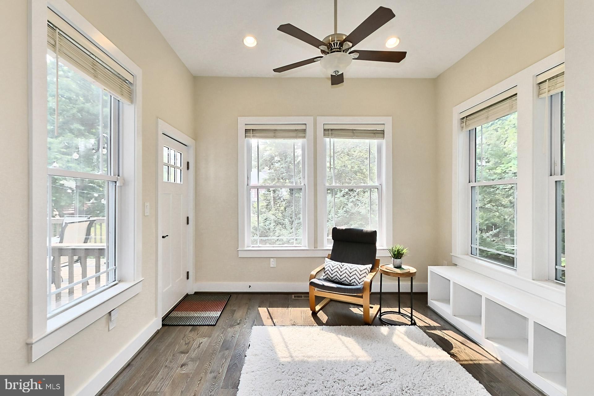 PIMMIT HILLS - Residential