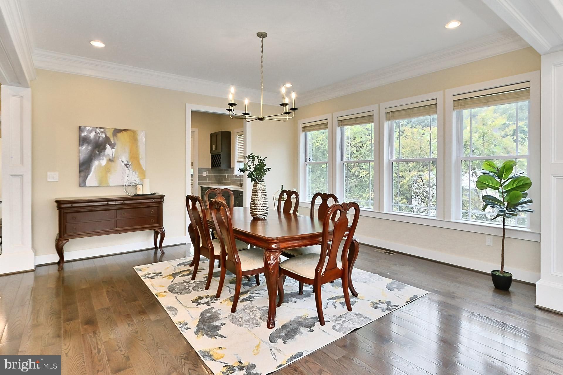 PIMMIT HILLS - Residential