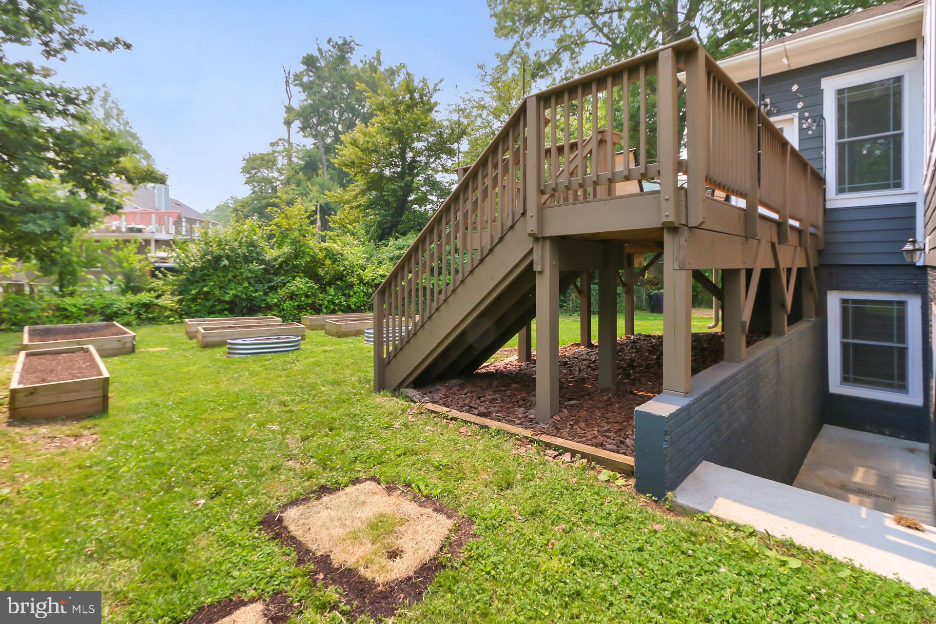 PIMMIT HILLS - Residential