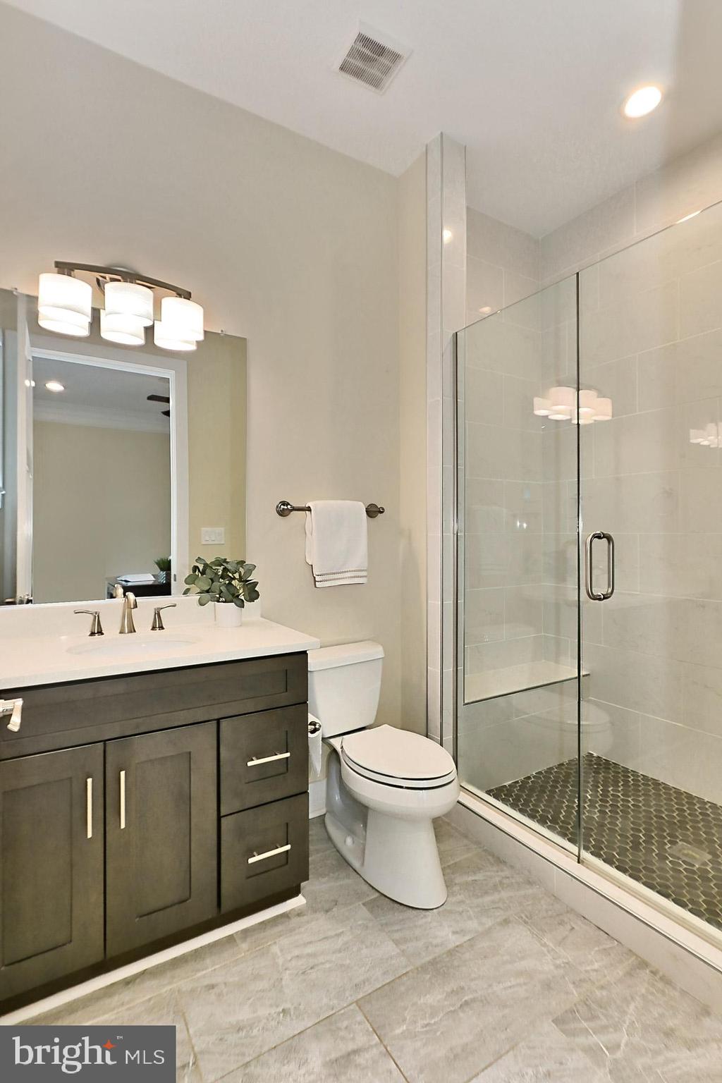 PIMMIT HILLS - Residential