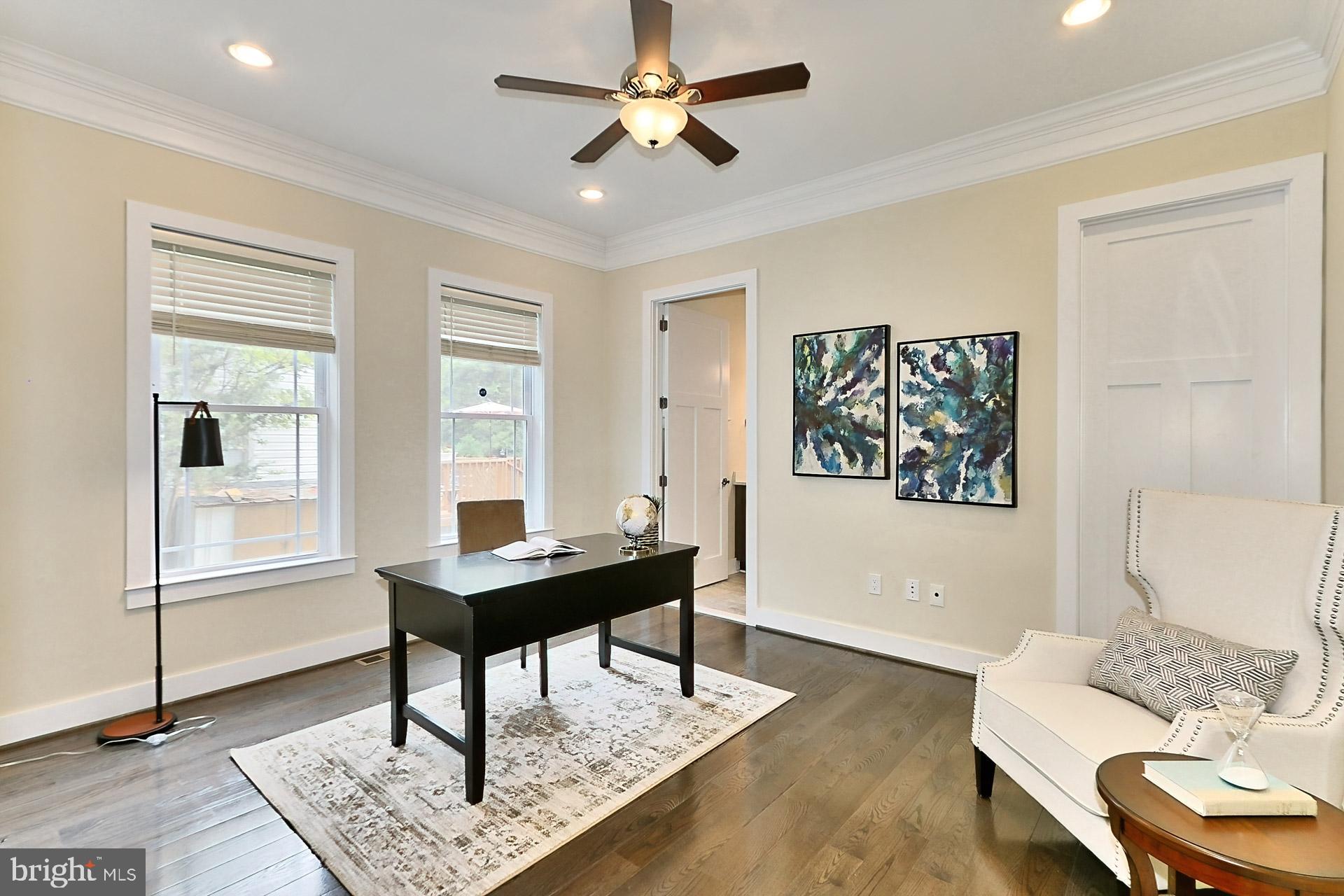 PIMMIT HILLS - Residential