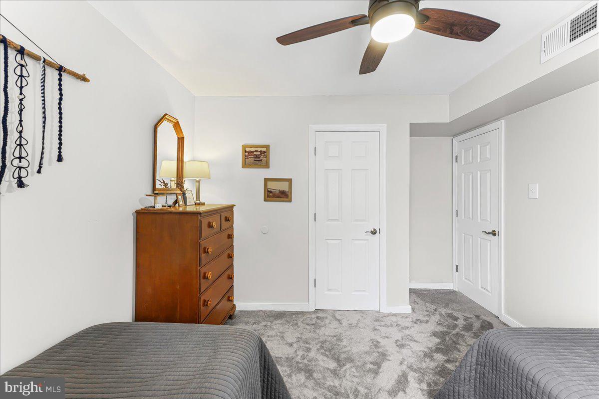 PAINTERS CROSSING - Residential