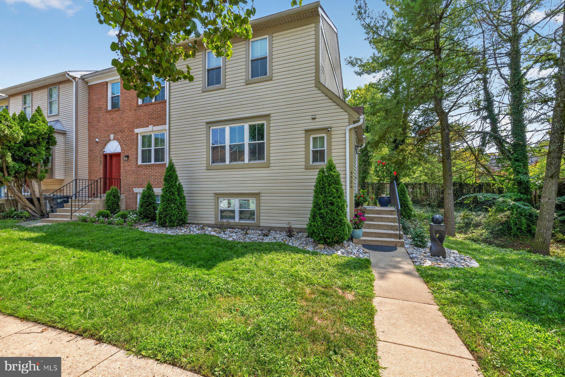 3526 SOFTWOOD TERRACE
